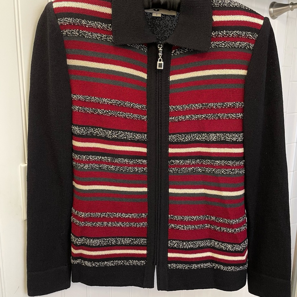 St John SJK size 2 zippered Jacket